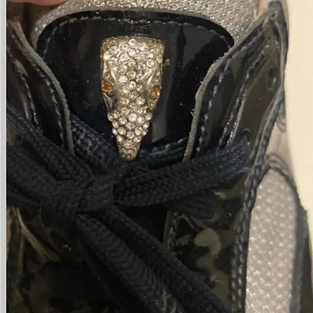 Fennix Italy Leather Navy Gray Sneakers Size 9.5 Swarovski crystals 495.00